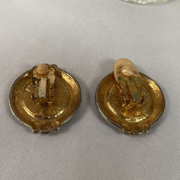 Oversized Vintage 80’s coin style enameled earrings - Picture 3 of 7